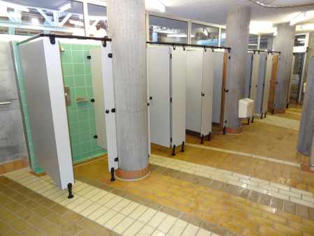 Sanierung der Duscharmaturen 2004